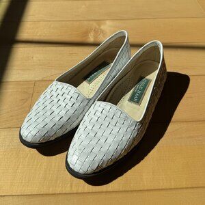 Cole Haan Woven Leather Flats | White | Size: 7 (fits like 6.5)